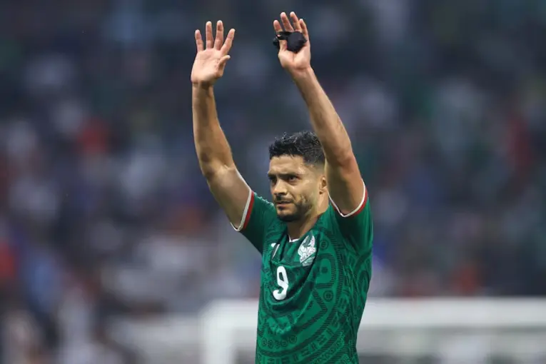 Inglaterra y México disputan un lugar en octavos con un intenso duelo en el Estadio Azteca