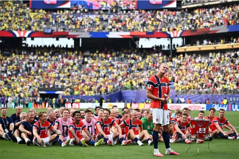 El origen del "remo vikingo", el festejo que identifica a la selección de Noruega