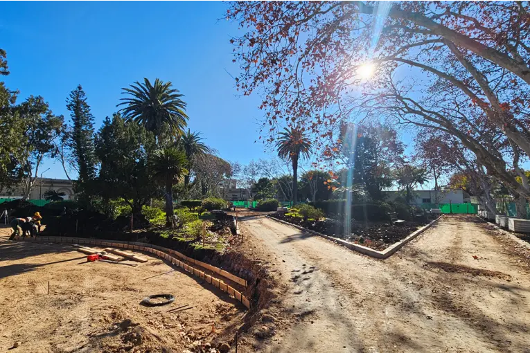 Avanza en Colón la renovación de Plaza Washington sin modificar su diseño histórico