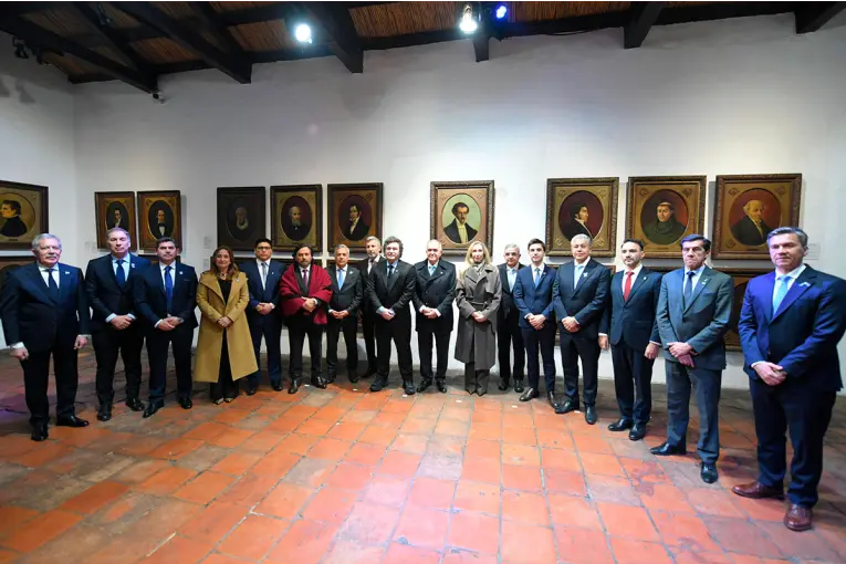 Los fondos de Nación a las provincias cayeron 61,8% en el primer semestre: Entre Ríos, de las más beneficiadas