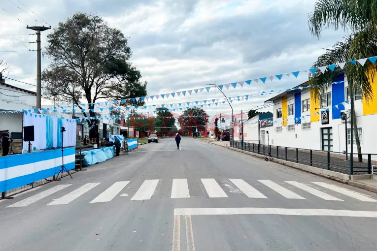 Desfile por 9 de Julio en Paraná: a qué hora comienza y los cortes de tránsito previstos