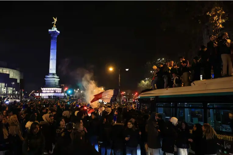 Francia-Marruecos pone en alerta a París: refuerzan controles y cierran estaciones