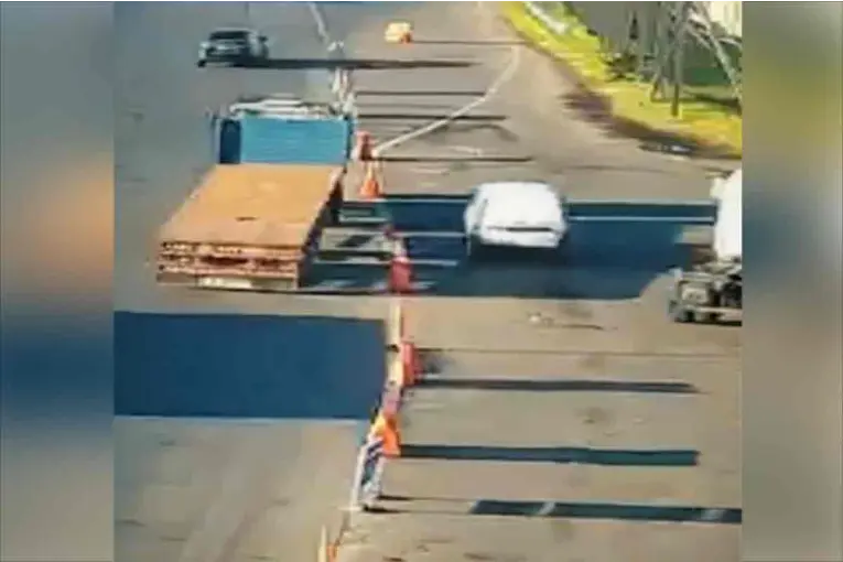 Lo inhabilitaron a conducir de por vida por circular con la VTV vencida y agredir a inspector