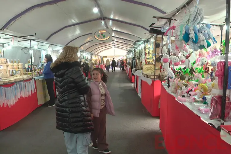Feria de Invierno: artesanos y emprendedores ofrecen variadas propuestas a vecinos y turistas
