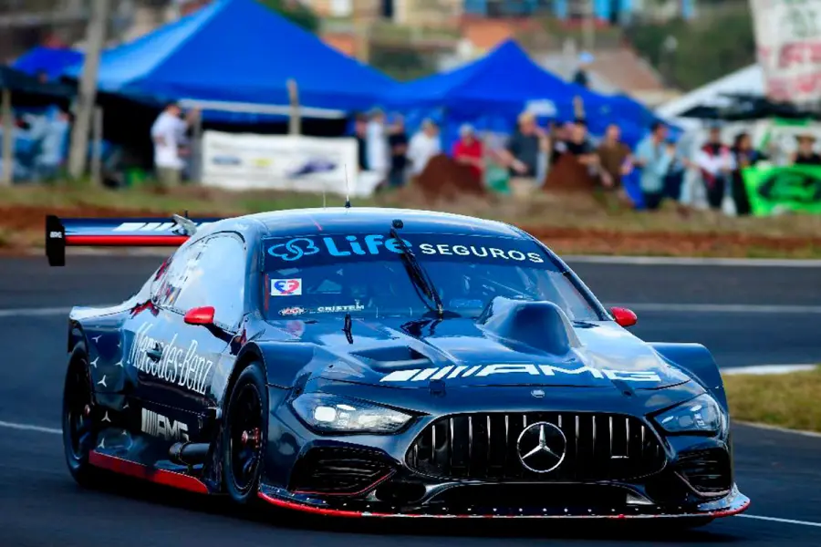 El rendimiento de Mercedes-Benz, en la mira. Foto: ACTC.