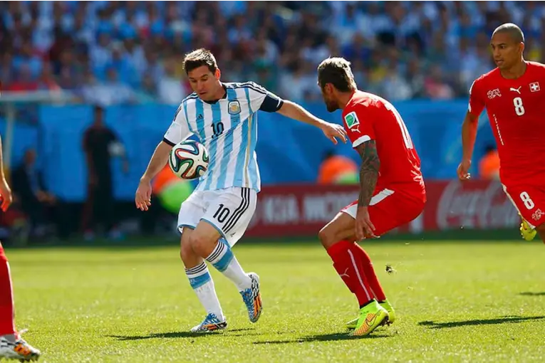 Selección Argentina ante Suiza: así fueron todos los enfrentamientos de la historia