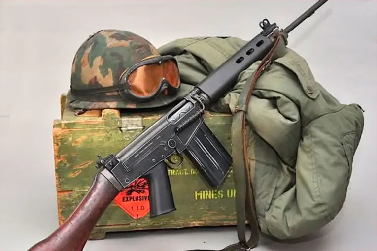 Las Fuerzas Armadas inician el reemplazo del histórico fusil FAL tras casi seis décadas