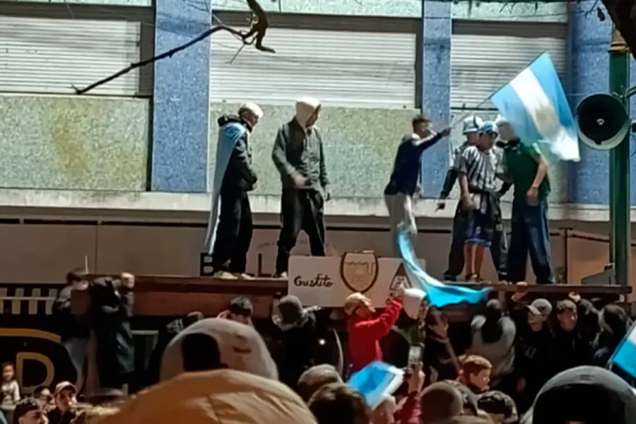 Los festejos en Concepci&oacute;n del Uruguay. Foto: 03442.