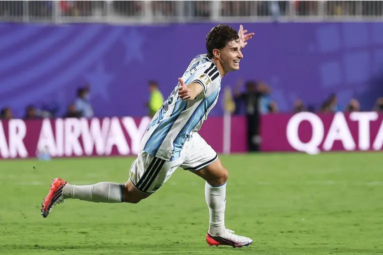 Argentina logró una agónica victoria en el suplementario y enfrentará a Inglaterra en las semifinales del Mundial