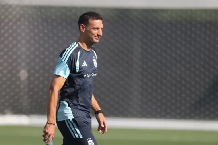 Selección Argentina: los puestos que Scaloni analiza antes del duelo con Inglaterra