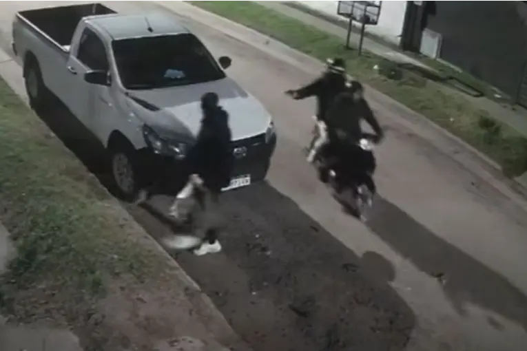 Un verdulero fue asaltado a punta de pistola al llegar a su casa en Gualeguaychú