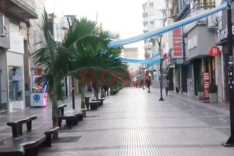 Este miércoles los comercios de Paraná cerrarán antes por el partido de Argentina