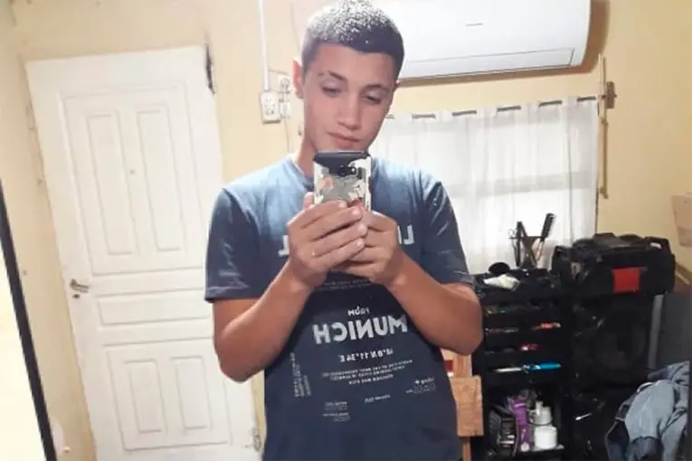 Buscan a un joven de 24 años que se ausentó de su hogar en Paraná
