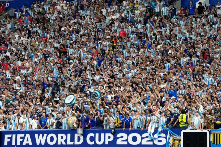 La Selección Argentina está en la final del Mundial: cuánto cuesta viajar a ver el partido