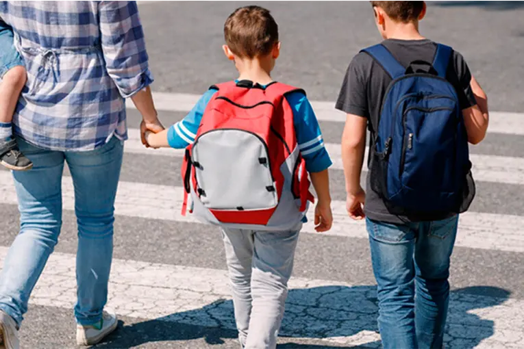 Criar a un hijo de entre 6 y 12 años costó más de $678.000 en junio
