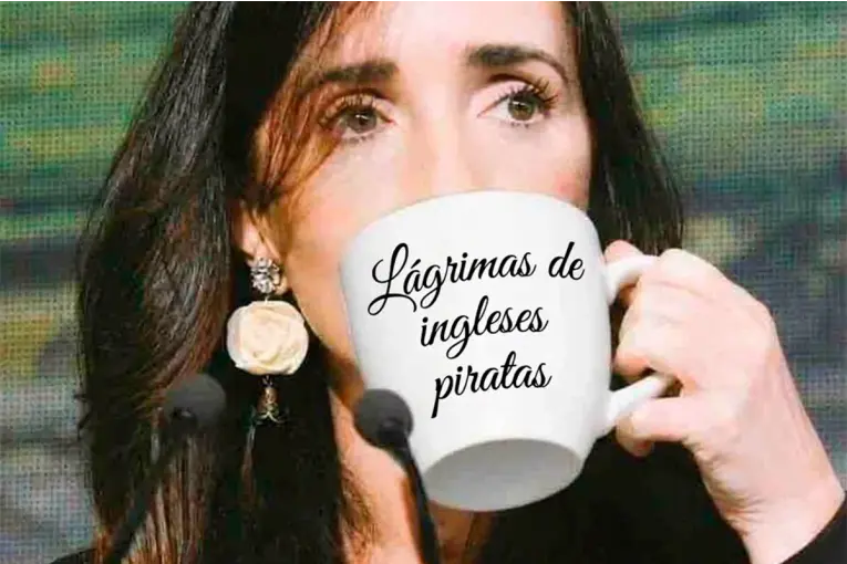 Villarruel respondió a un usuario que insultó a Argentina tras la final del Mundial: "Lágrimas de ingleses piratas"