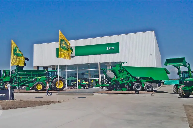 Empresa de maquinaria agrícola no podrá pagar deuda: tiene 100 cheques rechazados por $1.200 millones