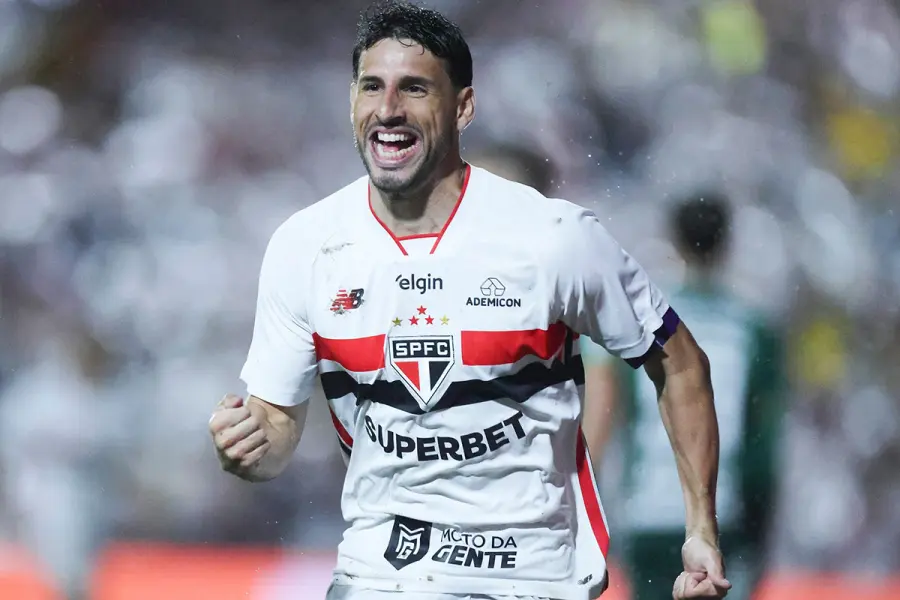 Jonathan Calleri, con pasado en Boca, suena para volver al club. Foto: Alexandre Schneider.