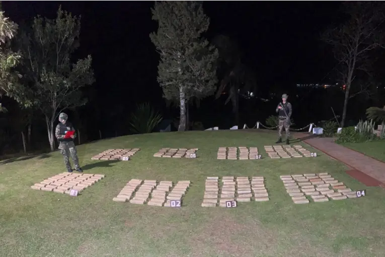 Secuestraron, a orillas del río Paraná, un cargamento de marihuana valuado en $842 millones