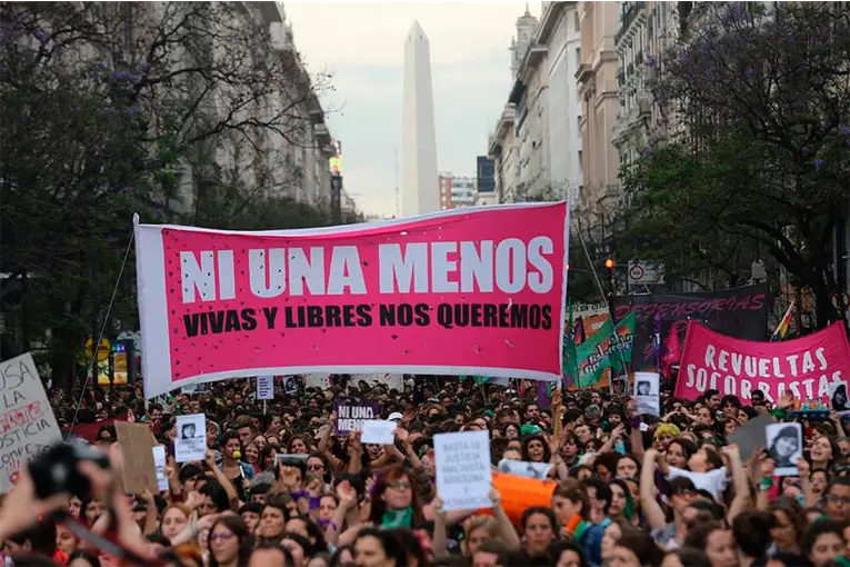 Cuatro mujeres fueron asesinadas durante la final del Mundial en distintos puntos del país