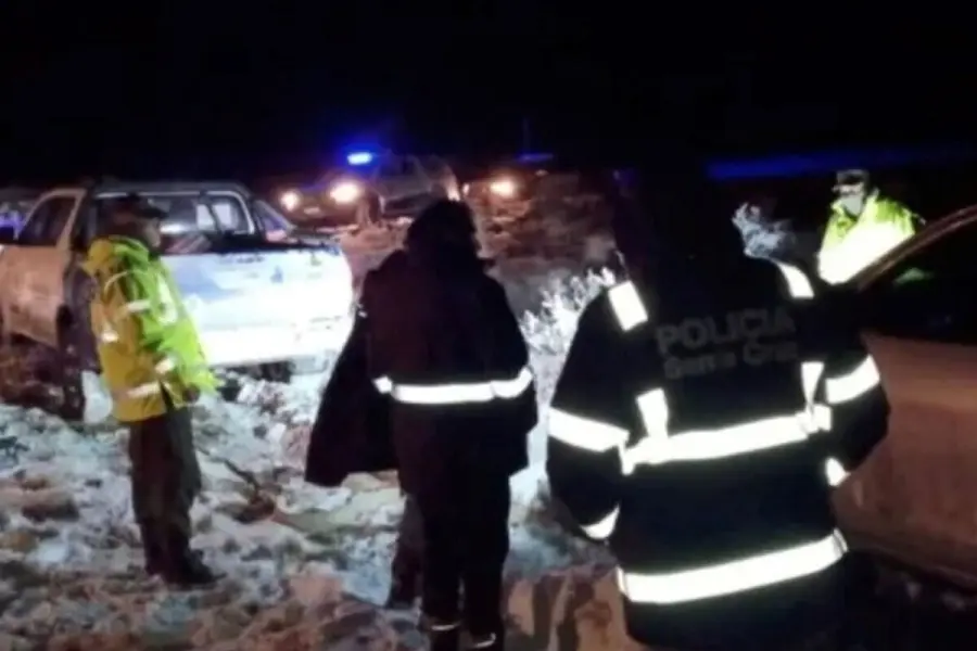 Rescate de pareja en Santa Cruz.