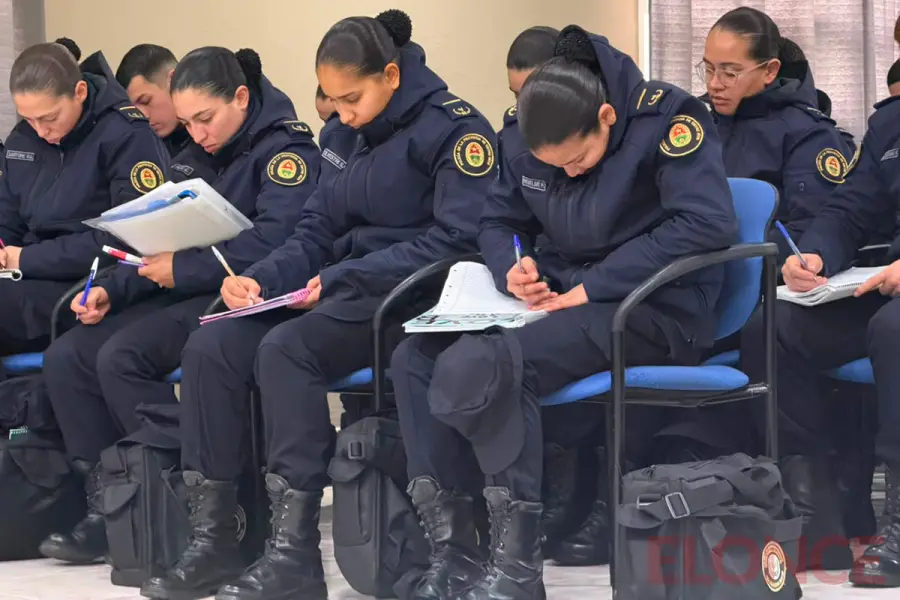 Ingreso a la Polic&iacute;a de Entre R&iacute;os (foto Elonce)