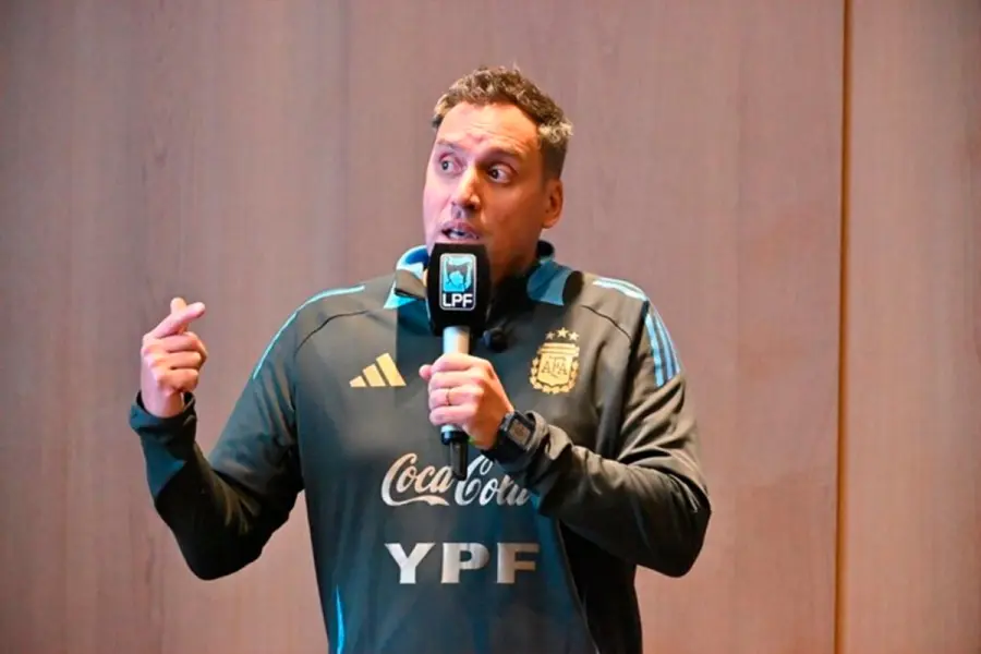 Fernando Rapallini encabez&oacute; la reuni&oacute;n en la que se inform&oacute; sobre las actualizaciones reglamentarias. (LPF).