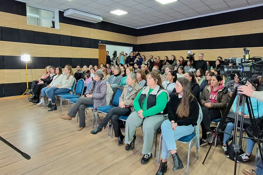 Presentaron un nuevo plan de terrenos sociales en Crespo (foto Municipalidad de Crespo)