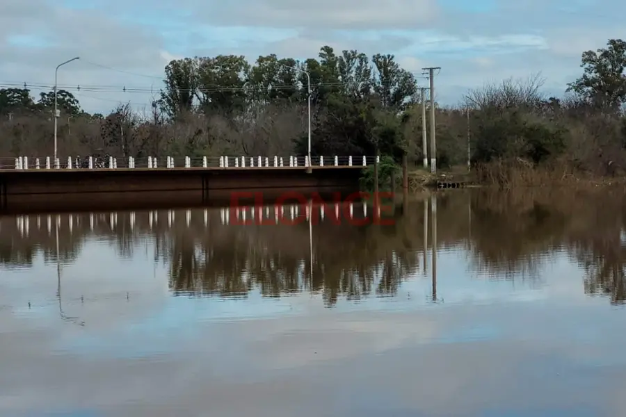 Camino a Banco Pelay en Concepci&oacute;n del Uruguay (Elonce / Nardo Deganutti)
