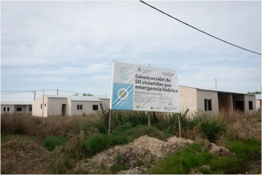 Viviendas en Villa Paranacito.