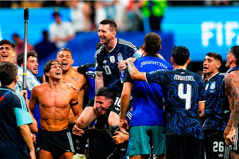 Confesiones del entrenador de Inglaterra sobre la eliminación ante Argentina en el Mundial: “jugaron con cuatro delanteros”