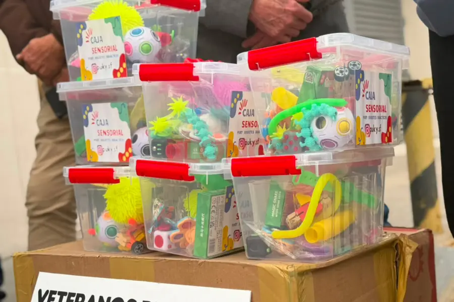 Donaron "cajas de la calma" al Hospital San Roque (foto Elonce)