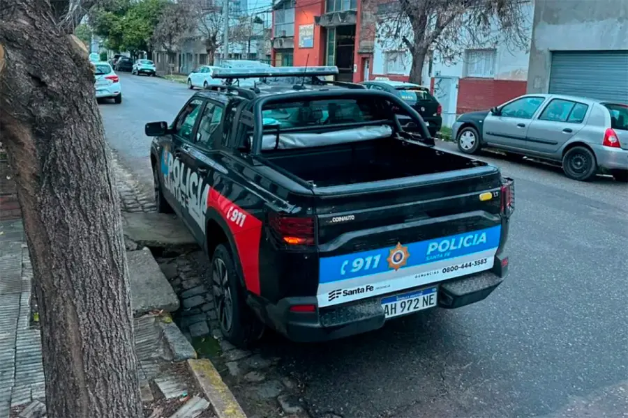 Intento de asalto a comisario de Santa Fe (foto Aire de Santa Fe)