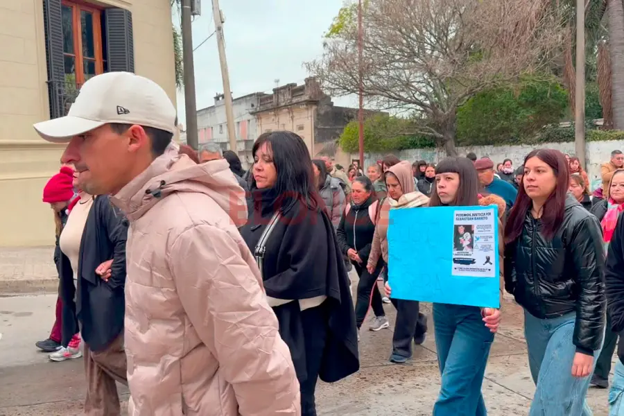 Pedido de justicia por el crimen de Sebasti&aacute;n Barreto en Diamante (foto Elonce)