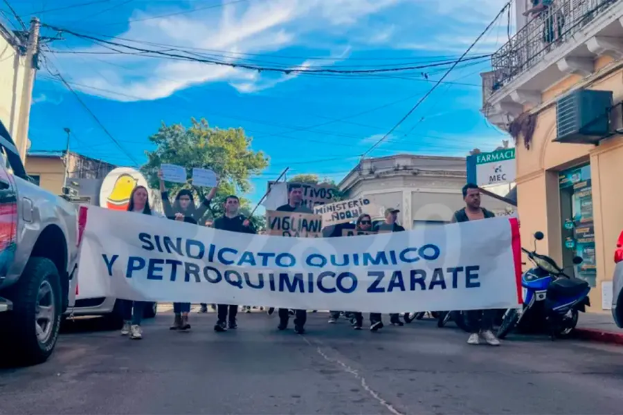 Sindicato del Personal de Industrias Qu&iacute;micas y Petroqu&iacute;micas de Z&aacute;rate (R2820)