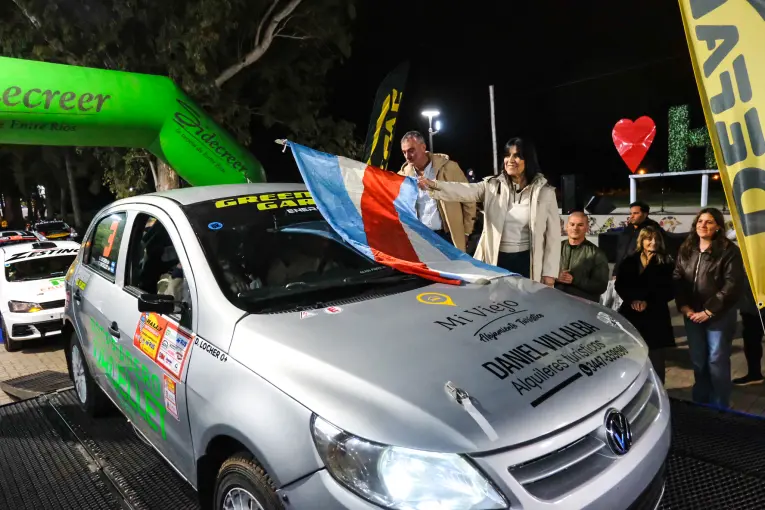 La vicegobernadora participó de la apertura del Rally Entrerriano en Hernández