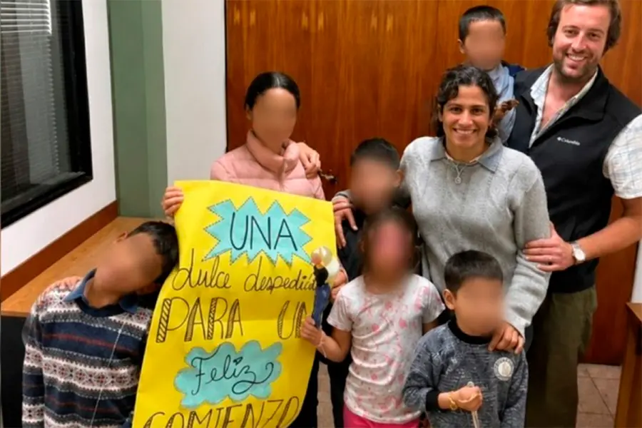 Los seis hermanitos de Misiones iniciaron una nueva vida en Pilar, Buenos Aires, tras una convocatoria p&uacute;blica realizada por el Juzgado de Familia 3 de Posadas (foto Clar&iacute;n)