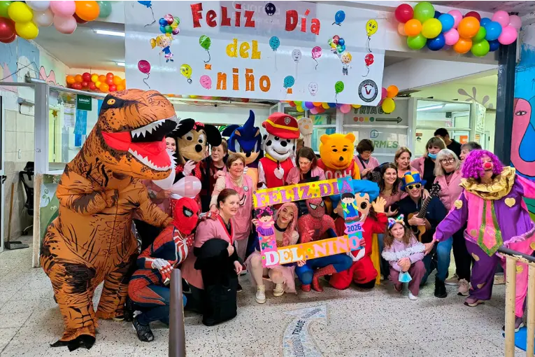 El Voluntariado Santa Rita celebró el Día del Niño con regalos para pacientes del Hospital San Roque