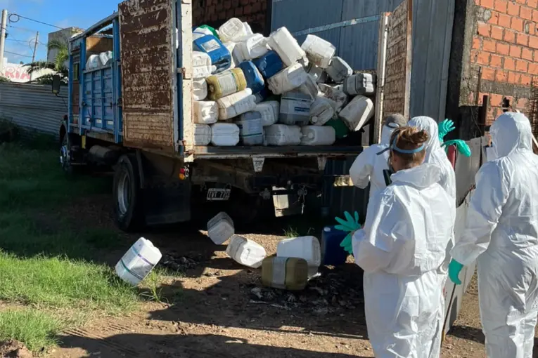Clausuraron predio en Rosario del Tala y le impusieron multa por acopio ilegal de envases de fitosanitarios
