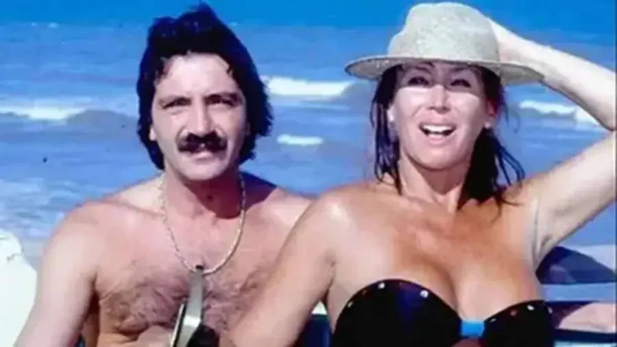 Cas&aacute;n junto a Vadal&aacute;