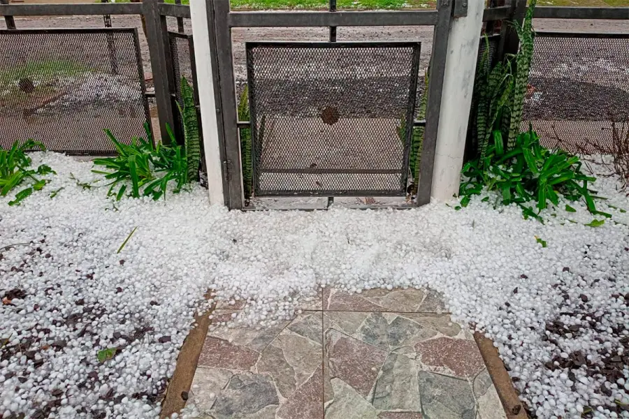 Granizada en General Ram&iacute;rez.-