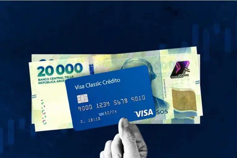 Cupones de tarjeta de crédito: el nuevo sistema que prepara el BCRA para financiar comercios