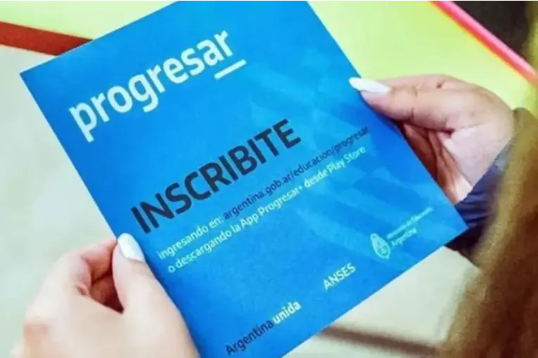 Becas Progresar: abrieron la inscripción para cobrar $35.000 por mes