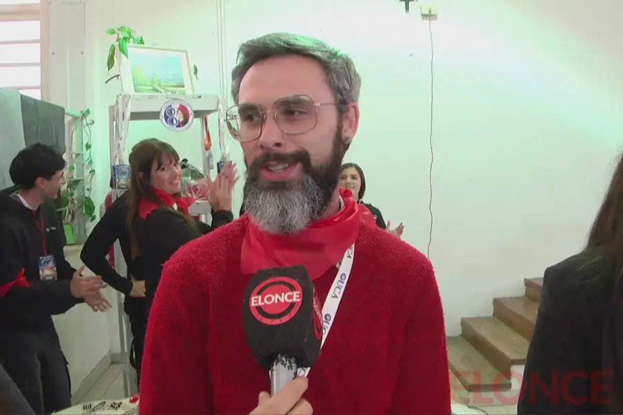Sim&oacute;n Morvant, profesor de franc&eacute;s y ciudadano franc&eacute;s nacionalizado argentino (foto Elonce)