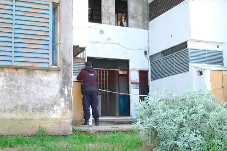 Hallaron a un hombre muerto en barrio Paraná XIV e investigan una “muerte dudosa”