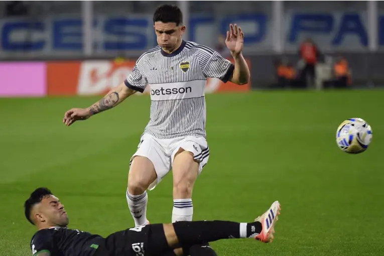 Boca quiere seguir de racha: empata sin goles con Vélez por la Copa Argentina