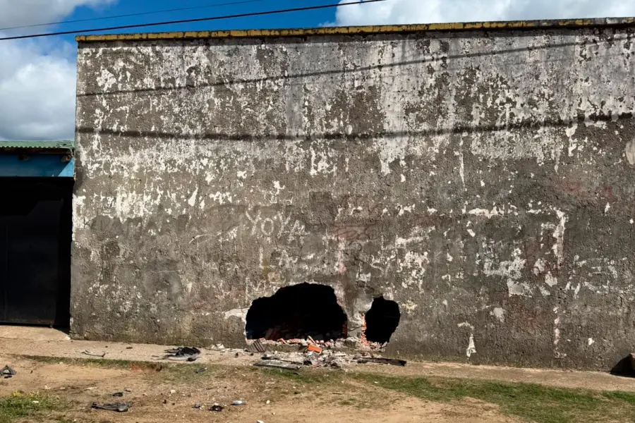 Los da&ntilde;os en el Centro de Desarrollo Infantil de Concordia (foto Polic&iacute;a de Entre R&iacute;os)