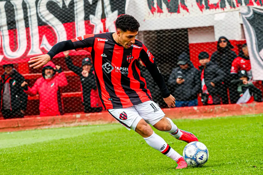 Alan Sosa, jugador del rojinegro (fuente Club Atl&eacute;tico Patronato)