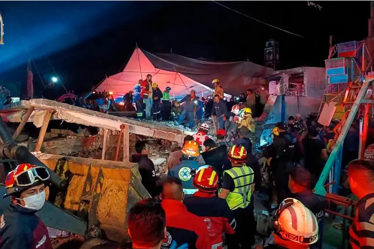 Tragedia en fiesta patronal de México: Explosión de pirotecnia en una iglesia dejó nueve muertos y 24 heridos