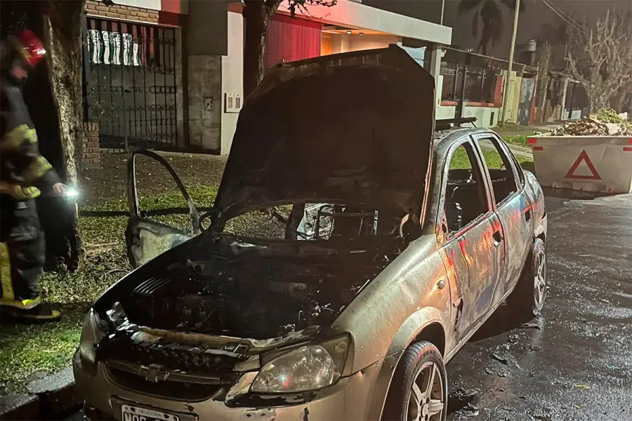 (fuente Bomberos Voluntarios de Paran&aacute;)